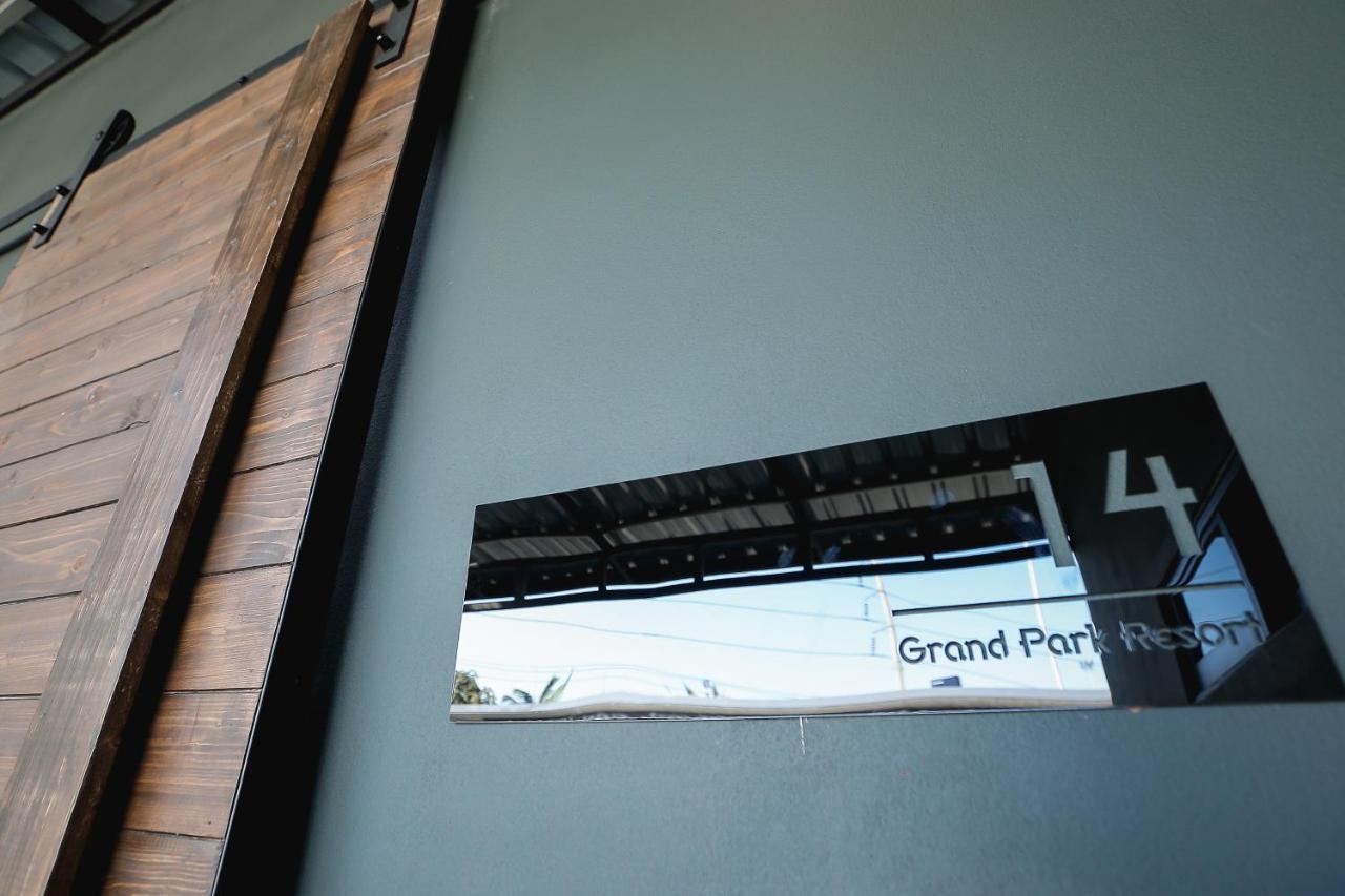Grand Park Resort Bangkok Eksteriør billede